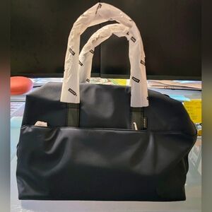 Away Everywhere Bag in Navy Blue